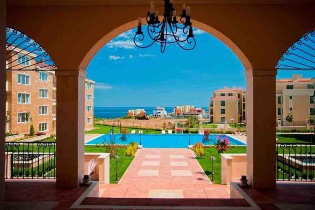 Studio E32 Atia Resort Chernomoretz Tsjernomorets Eksteriør bilde