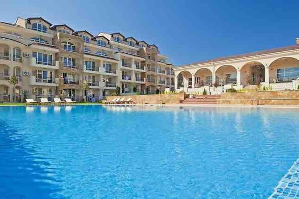 Studio E32 Atia Resort Chernomoretz Tsjernomorets Eksteriør bilde